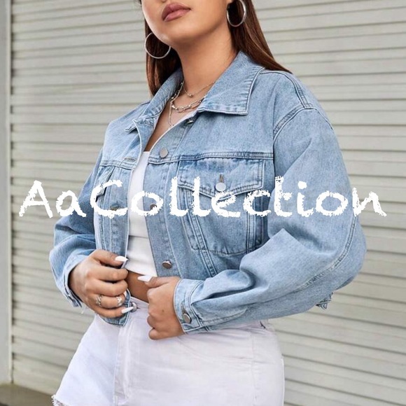 Classic Plus Size Light Wash Long Sleeve Button Denim Jean Jacket - Picture 3 of 4